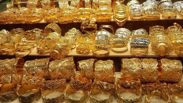 迪拜黄金不值钱吗?迪拜政府:我们都是拿来送人的