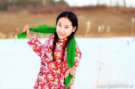 赵本山徒弟丫蛋和王金龙离婚,丫蛋净身出户,孩子归男方,为什么