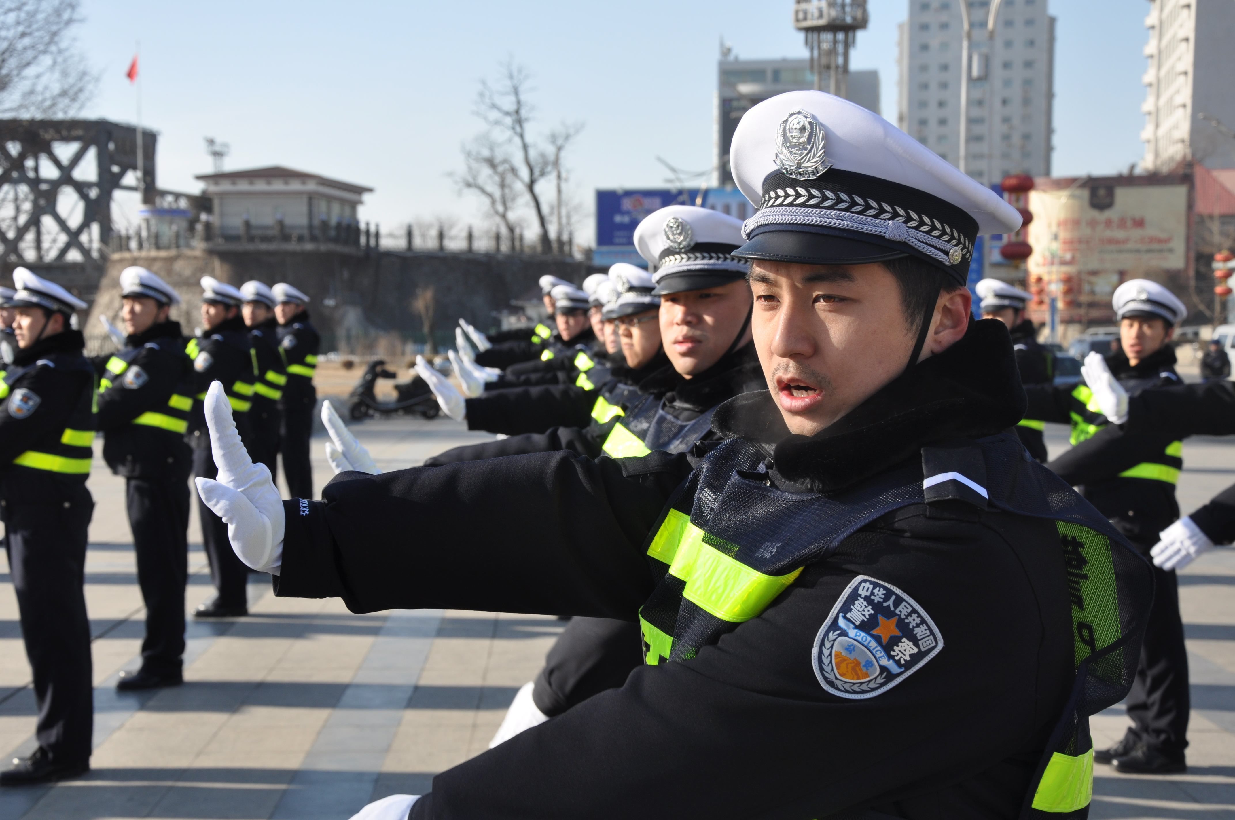 从此辅警也有执法权啦!