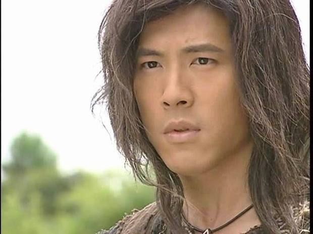 2007年参与电视剧《还君明珠》的拍摄,2008年参演《春去春又回》,2009