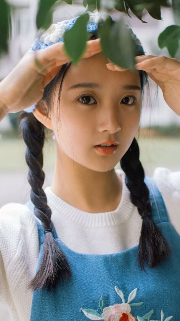 西南财经大学校花清纯好治愈 尽显东方女子之美