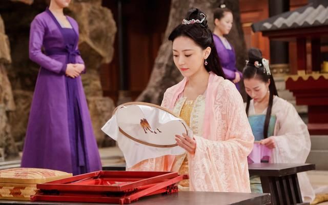 黄梦莹饰演的3部古装剧公主角色,素锦和朵霞公主都比不得她!