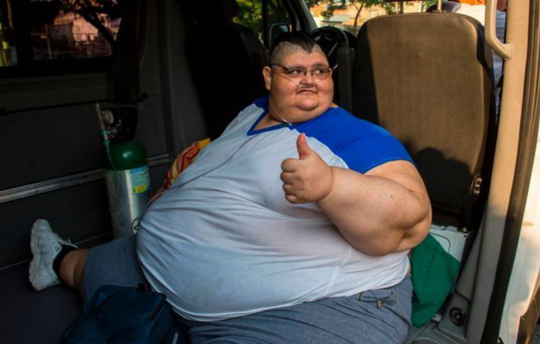 世界最胖男人体重达1190斤 即将做手术