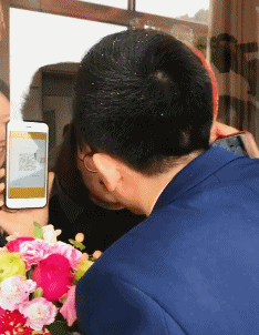 搞笑gif:多么有礼貌的升降杆,鞠躬90度恭送您离开