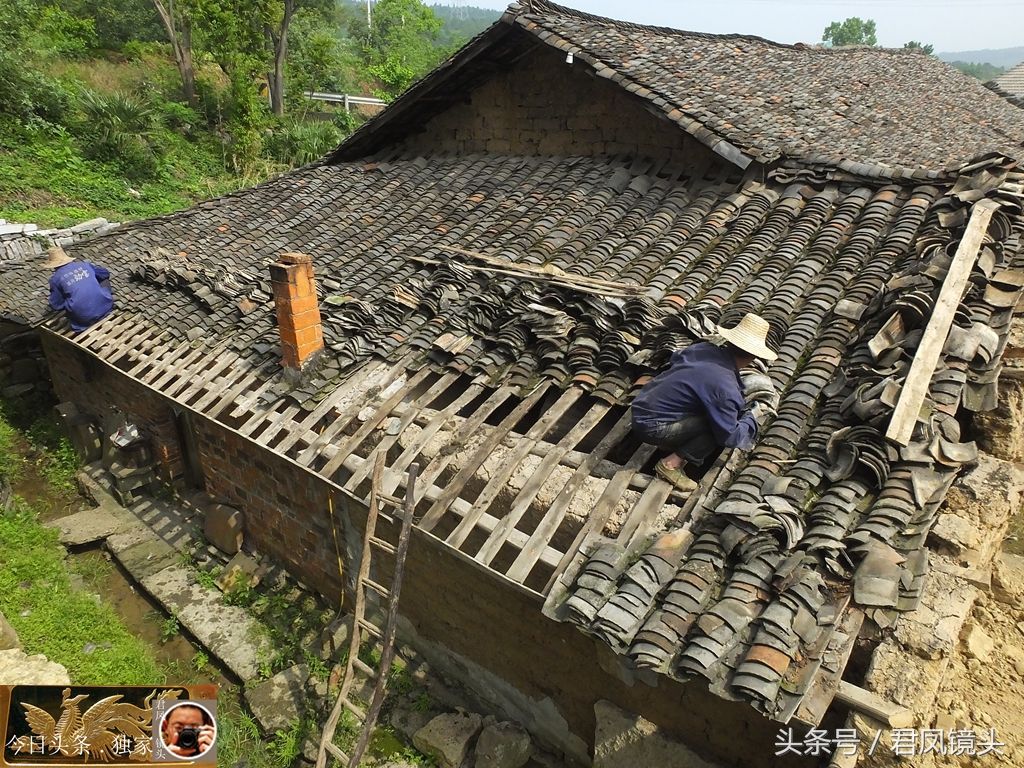 湖北宜昌:乡村,农家拆除土墙瓦房,准备建设新楼房!