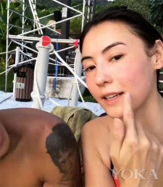 自从张柏芝玩上了ins,才知道原来张柏芝这么爱水上运动,但连日来,香港