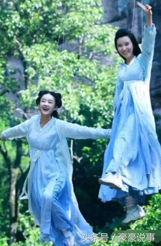 明星吊威亚,赵丽颖十分开心,杨颖被折磨到想哭,杨幂让