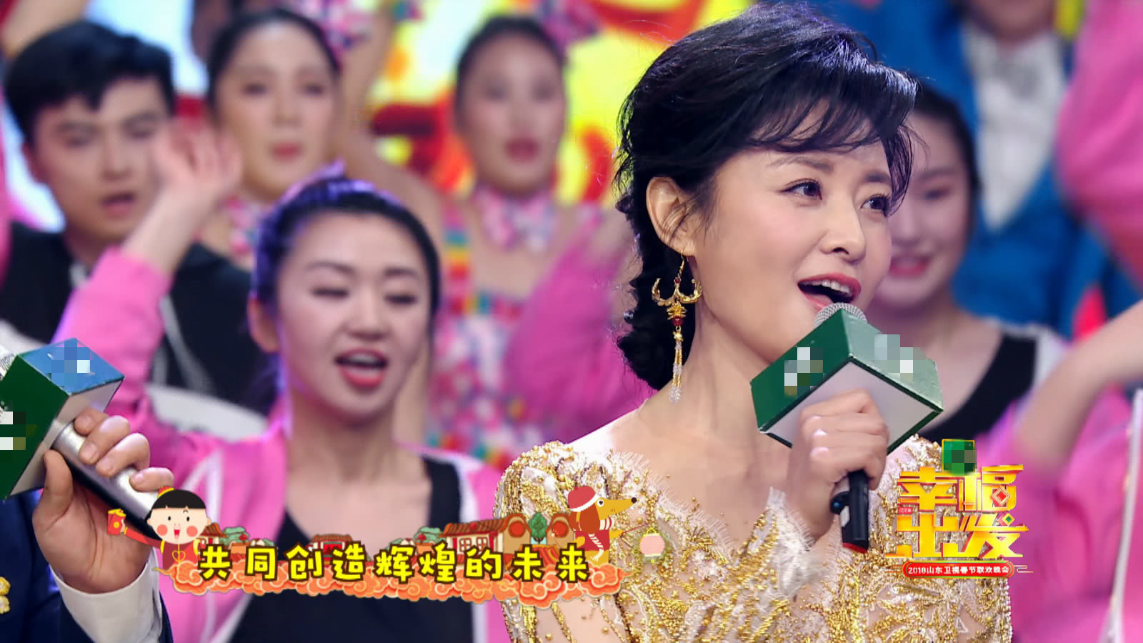 微博话题"周涛山东春晚"持续走高发酵,当晚阅读量过亿.
