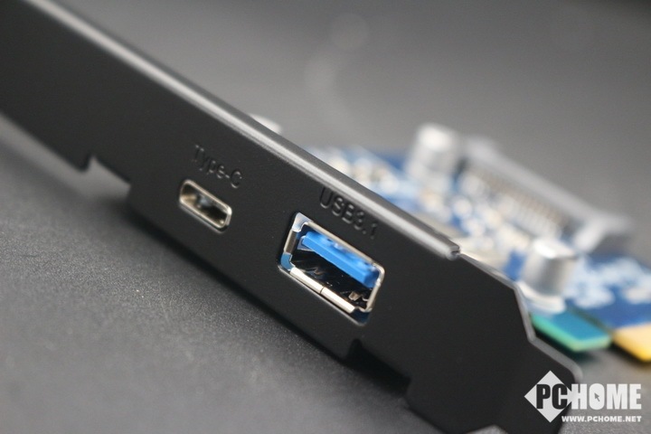 1接口和一个type-c gen2接口,提供高达10gb的传输速率,是usb3.