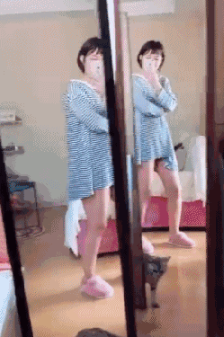 大王爆笑gif趣图:妹子,你这表情真是绝了