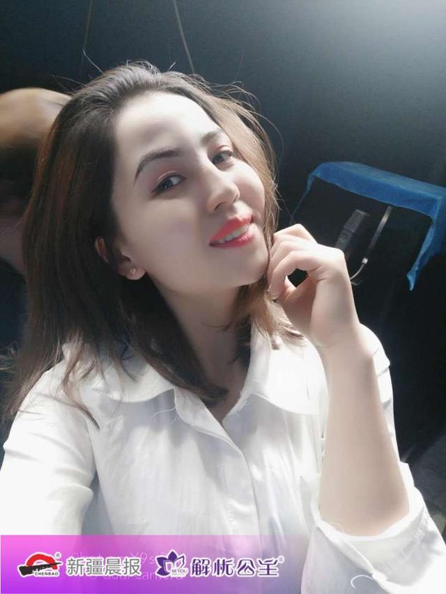 青春正能量,校花绽放时,新疆艺术学院最美校花哪朵最娇艳?