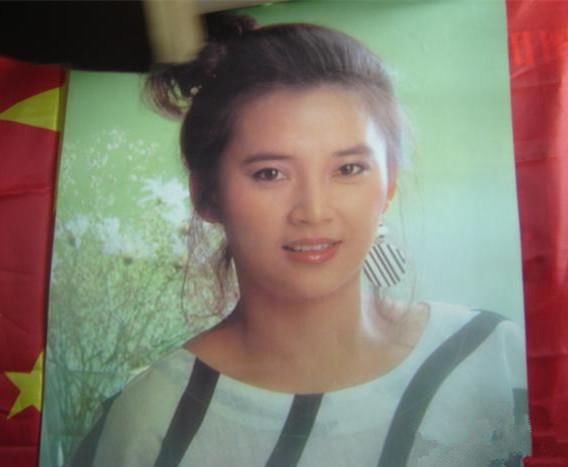 1987年,王祖贤凭借电影《倩女幽魂》中的聂小倩这个角色被大家记住