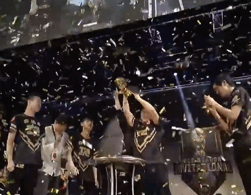 rng击败的对手可是在韩国近乎无敌的kz,是连skt都没实力进入决赛见到