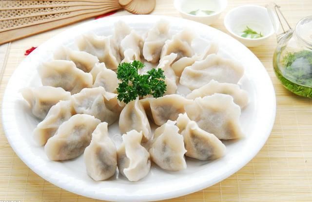 牛肉普通肉馅,从做法介绍了羊媒体基地的两个,这次我们介绍饺子饺子涞水核桃猪肉图片