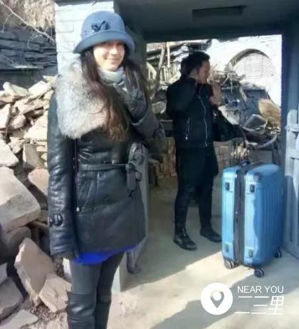 子洲放羊娃崔峰铭的老外女友:求婚遭拒是怕你尴尬