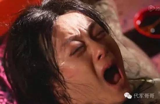 不忍直视!盘点10大女星"生娃"各种疼痛表情包