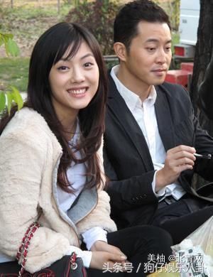 蔡文静应该仍是比较走运的,刚出道不久,就能和沙溢搭档出演女一号,但