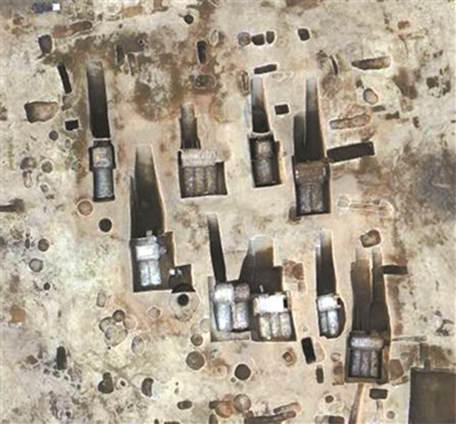 古墓| 江苏邳州西晋家族墓,未被盗掘,出土器物300余件