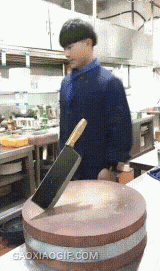 搞笑gif:如果当时有这个,司马光就不用砸缸了