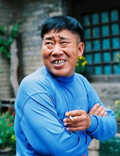 明星杜旭东书法欣赏:因意外有了坏人脸,毛笔字超过不
