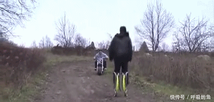 不作死就不会死,少年以后好自为之吧!