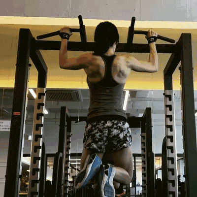 当女警察变身健身女神,被抓都变得心甘情愿了