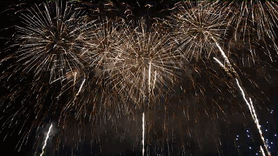 正月十五,日照人都到这里看烟花!