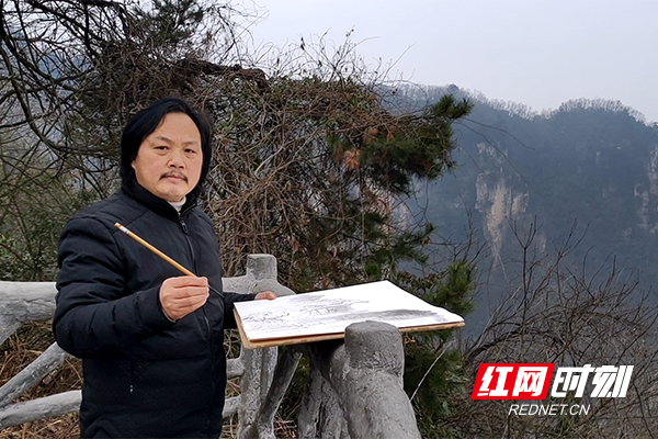 专访丨张伯远:期待张家界山水画走向国际舞台