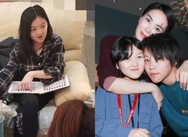 李嫣现身美甲沙龙小大人架势十足,而且她有一幅作品拍
