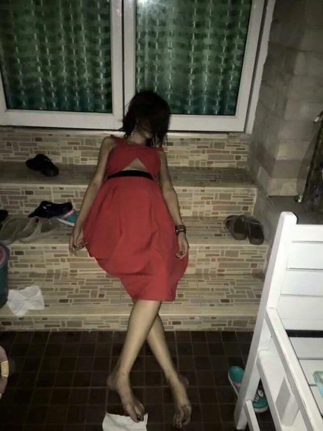 美女喝醉被拍下照片!但姿势太特别居然爆红了!