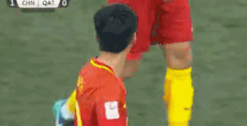 u23国足被裁判黑了?被出7黄1红!鲁能恒大都曾在他手上