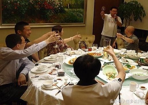 酒桌百态尽收眼底,20种酒桌现象,你中招了没?你最讨厌