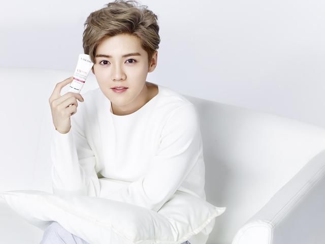 2018年最帅男明星第一名吴亦凡,第二名鹿晗,第三名竟然是他!