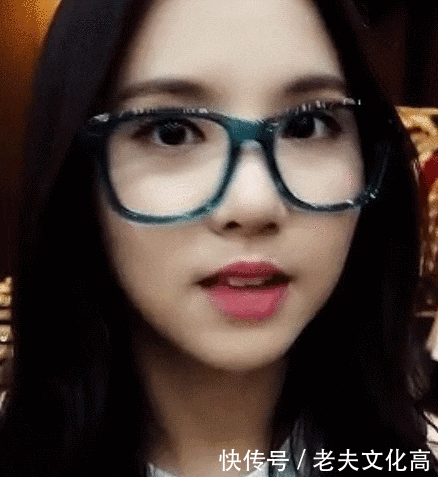 看啥我是机器猫 这估计有后面姑娘4个重吧 这灌篮也是没谁了 看着都