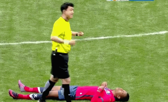 中国最魔鬼主场!拉萨主场3-1 客队6人上担架