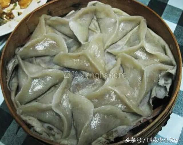 芋糍,是抚州市黎川县的汉族特色小吃.
