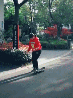 爆笑gif:你们都看到了,我拆家是有原因的!