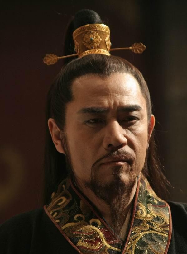 里的白七爷,又是《汉武大 在如今中国老戏骨一辈的男演员中,陈宝国