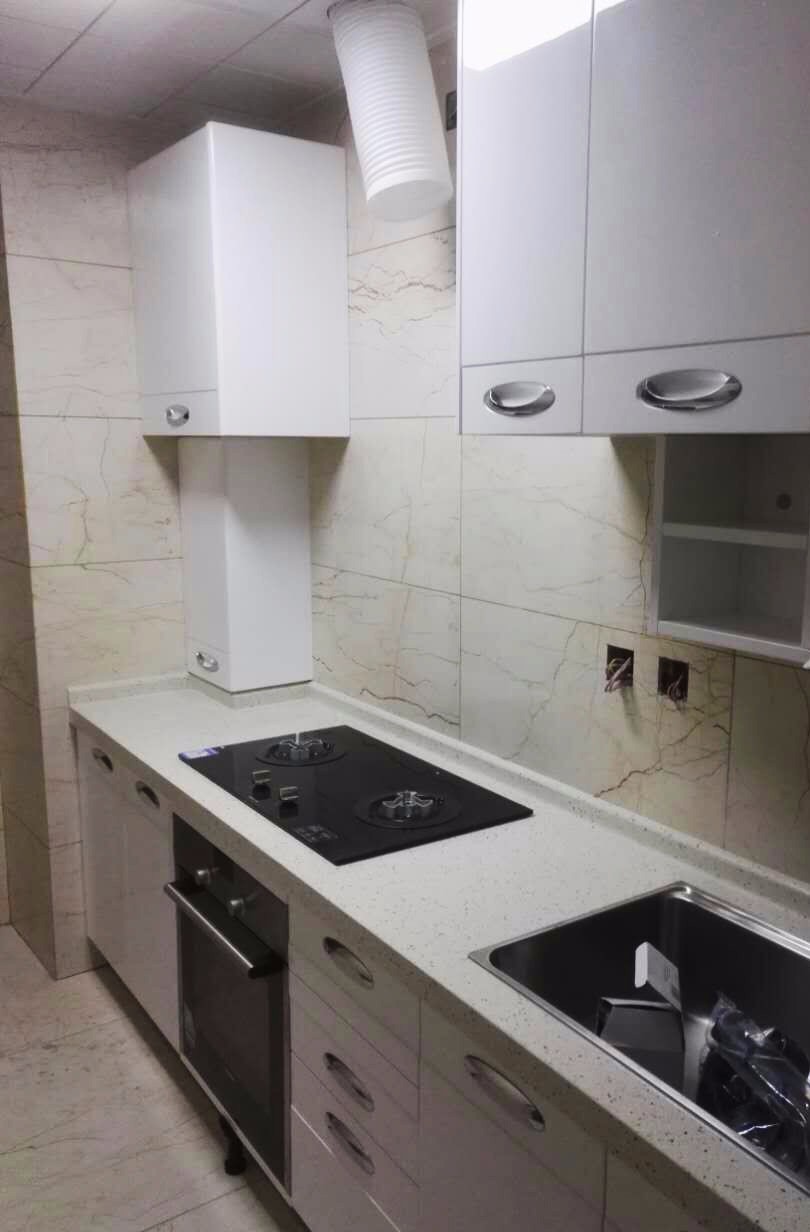 家用燃气软管十品牌_橱柜板包燃气_橱柜里咋穿燃气软管