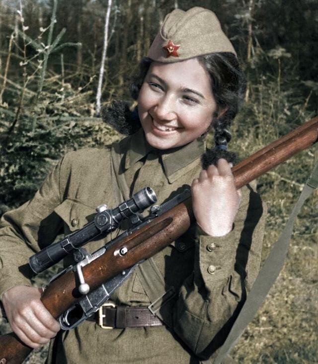美丽的苏军女狙击手
