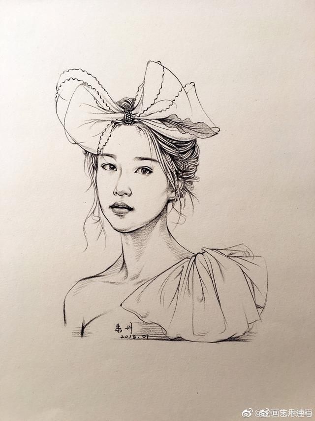 简洁黑白速写美女头像插画