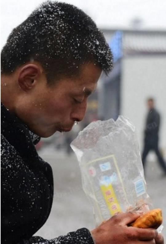 十张催人泪下的图片,看完你哭了吗?