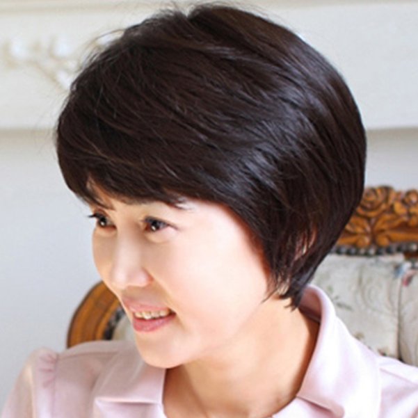 五六十岁女人,别染烫头发,伤发质!中国新发明不烫不染