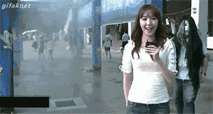 我当时也没多想,过去就是一脚