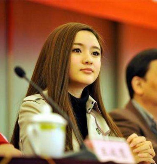中国最年轻的十大女亿万富豪,真正的白富美,人美又有钱!
