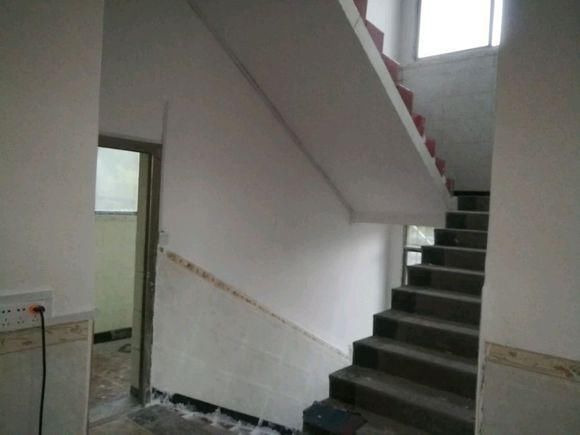 2年,20万爷俩自己动手做三层自建房,没钱只能自己辛苦