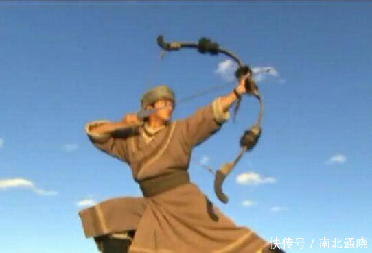 盘点各个版本郭靖"弯弓射大雕"的瞬间,只有他是在射雕