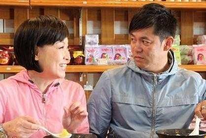 她12岁卖唱,18岁嫁曾志伟,3年生2个孩子,后和小12岁男友相恋!