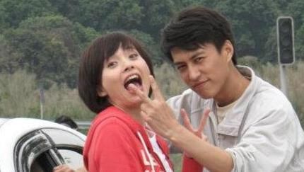 靳东娶了41岁二婚的她,胡歌不小心一句话道出了他们的