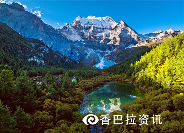 2017四川甘孜山地旅游节开幕式将在稻城亚丁景区旅游接待中心广场举行